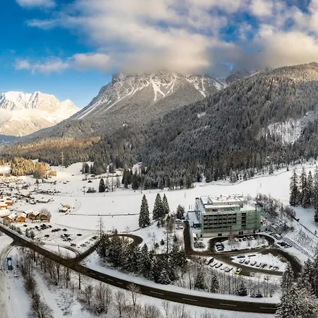 Hotell Dormero Beho Zugspitze 4*