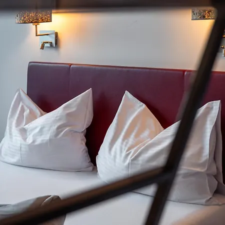 Hotel Mytirol